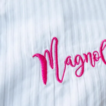 Magnolia I בית הארחה