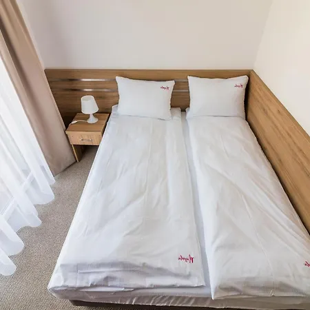 בית הארחה Magnolia I 3*